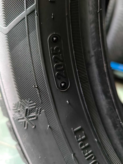 215/55/17 TRIANGLE PL01 98R КИТАЙ 2025