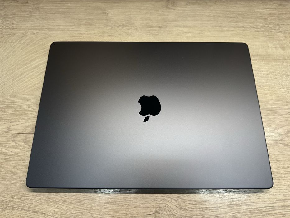 Apple MacBook Pro 16” 2024 M4 Max / 48Gb / 1Tb SSD MX313 Space Black