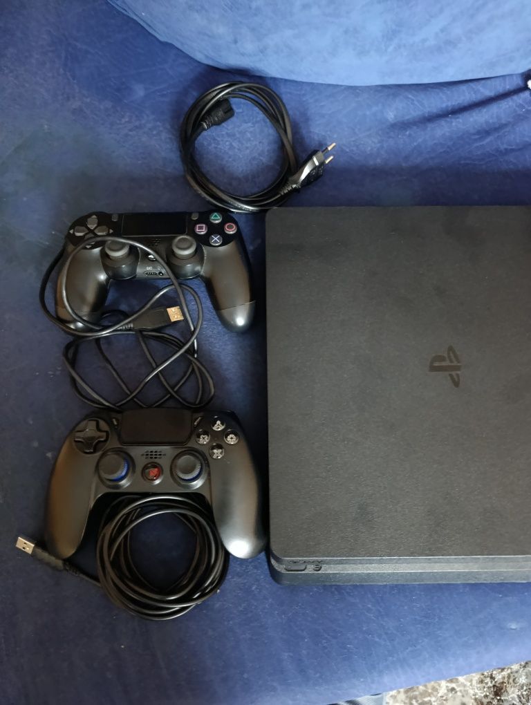 PlayStation 4 como nova