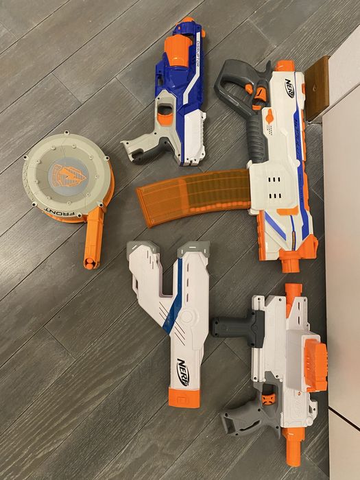 “нёрфы бластеры запчасти 200 грн за все;   пули к ним цена договорная