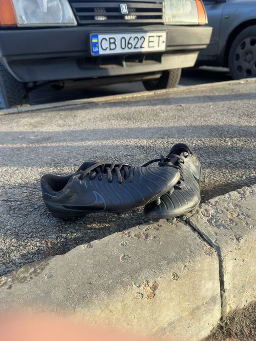 Бутси Найк Темпо 41