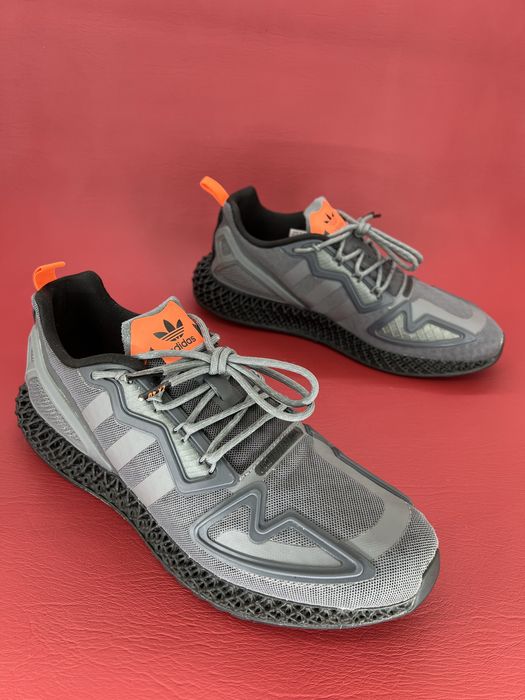 Кросівки чоловічі 42,5р. Adidas ZX 2K 4D
