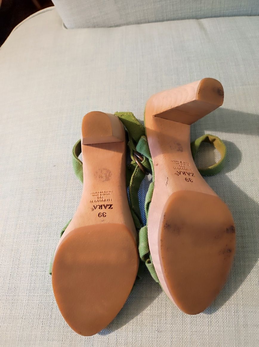 Buty Zara, 39, drewniany obcas zielone