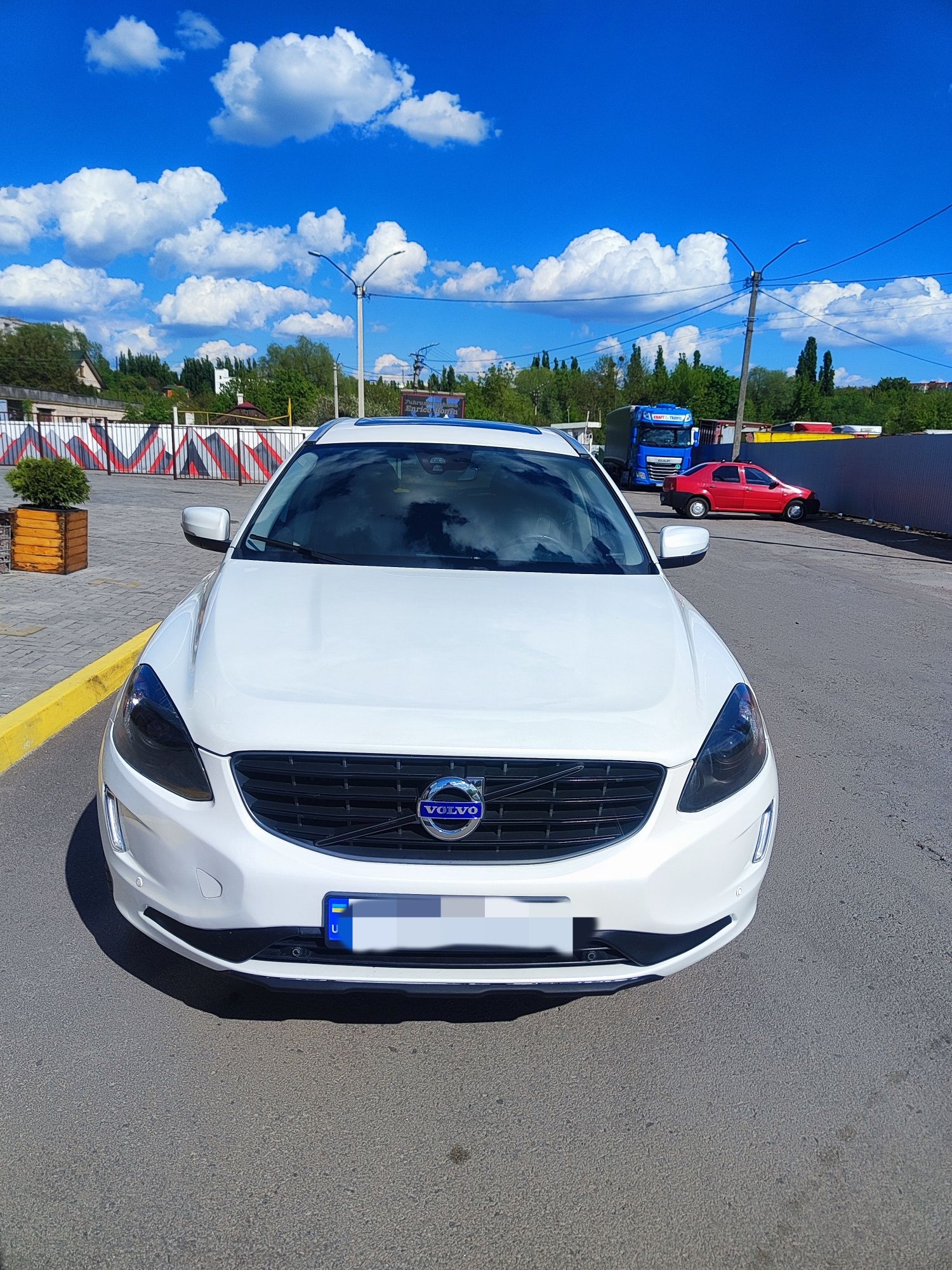 Строчно продам свой Volvo xc60