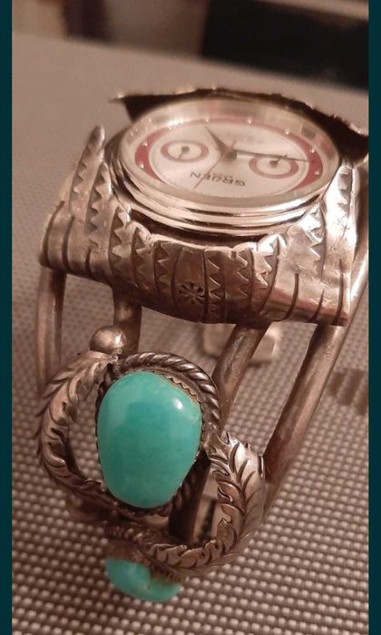 Zegarek na rękę Gruen na  srebrnej  branzolecie