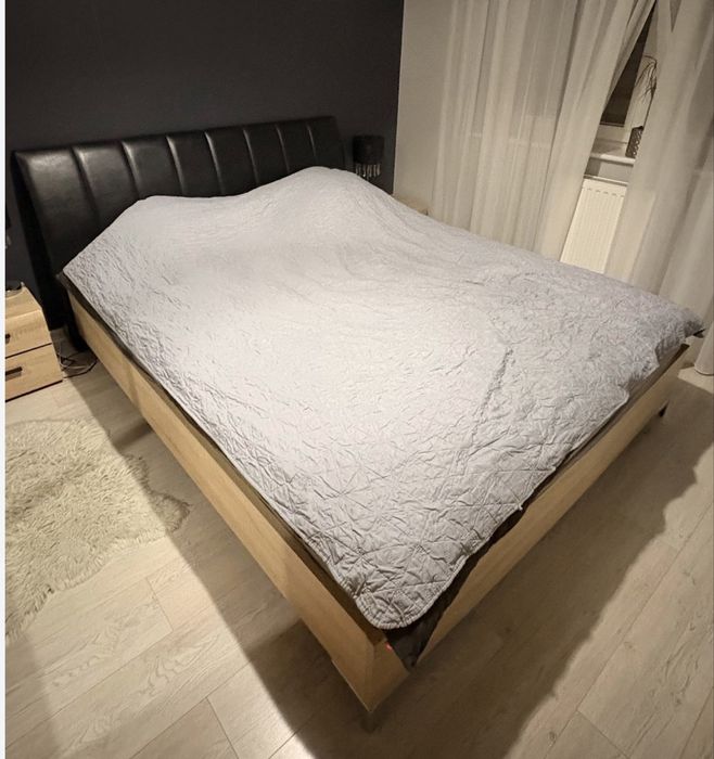 Lóżko sypialniane 160x200 w zestawie stelaże i materac