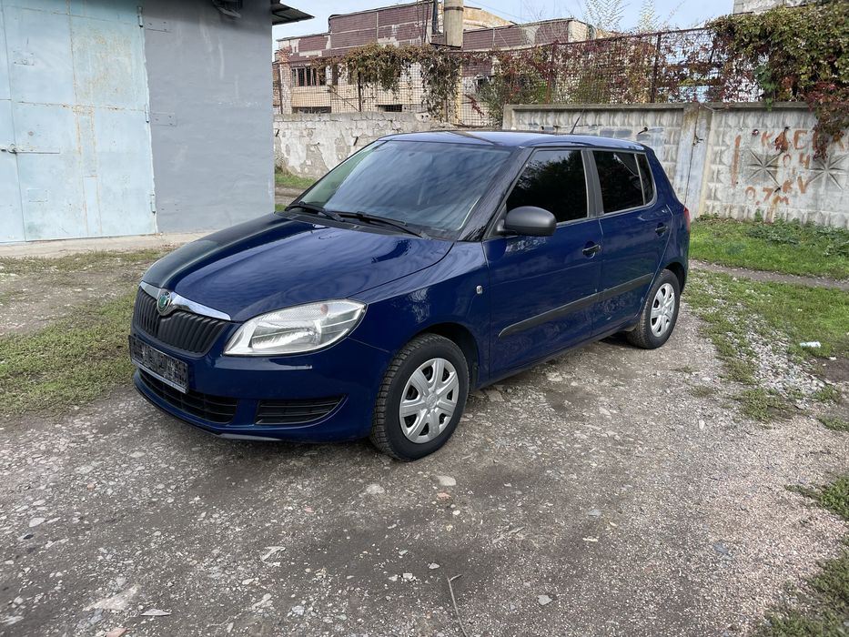 Skoda Fabia 2011 рік