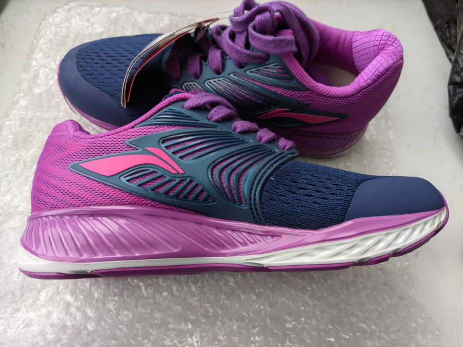 Кросівки Li-Ning ARHM026-4 нові
