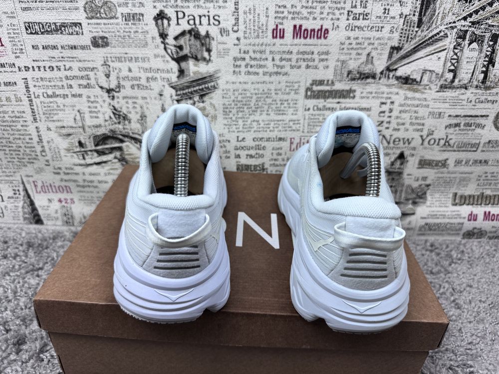 Оригінал ! Кросівки Hoka One One Bondi 7 Розмір 40