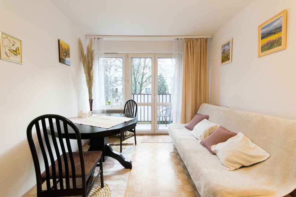 Trzypokojowe z oddzielną kuchnią ul. Słomiana / Dębniki / ENG