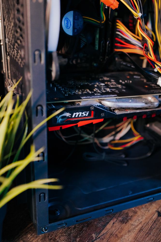 Komputer Stacjonarny MSI GTX 1050Ti i5 16GB Ram
