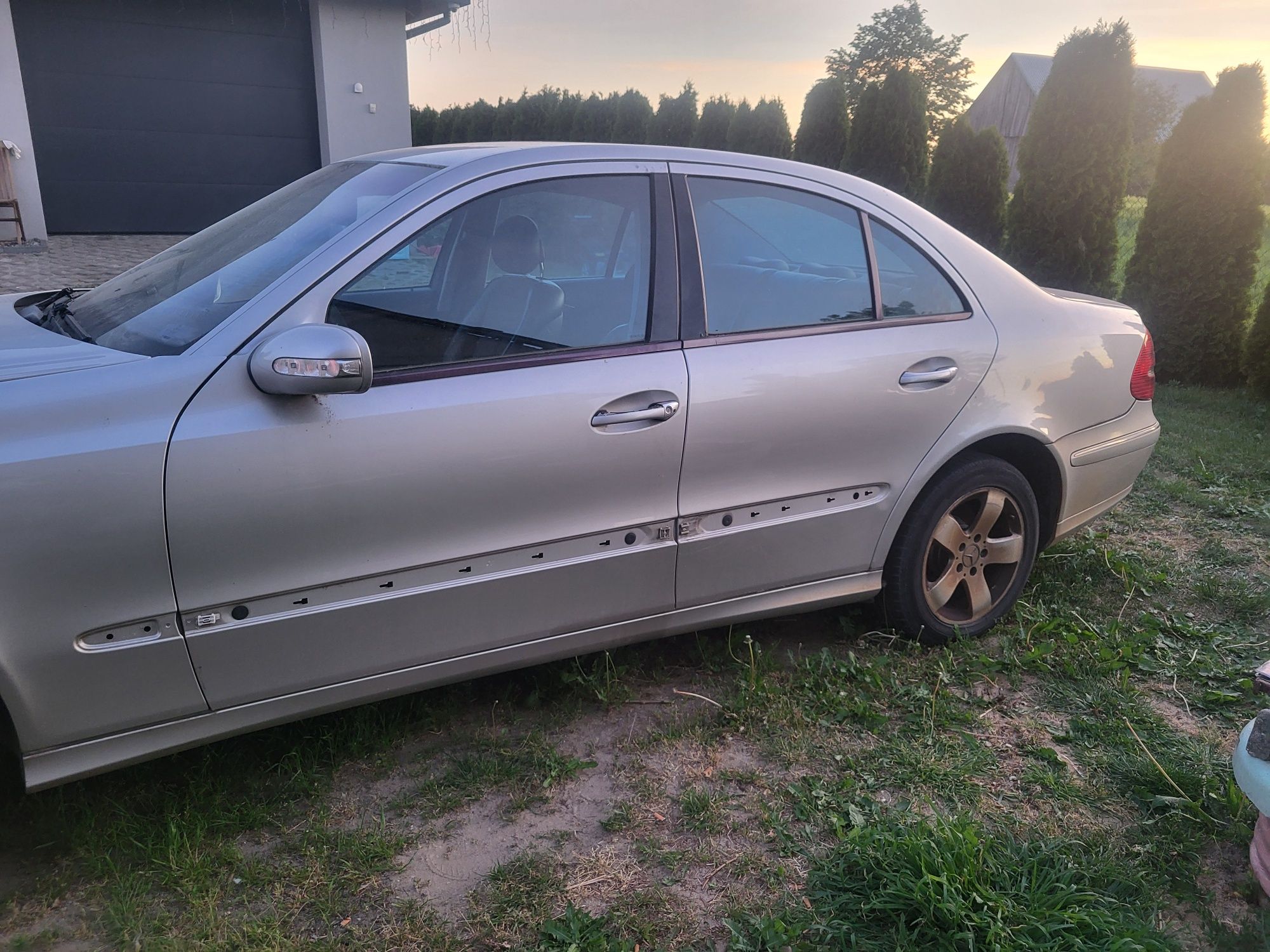 Mercedes w211 2.7 cdi automat xenon półskóra