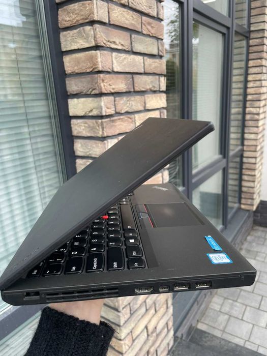 ThinkPad X260 • Intel i5 • 12.5" HD • Робота та навчання є кількість