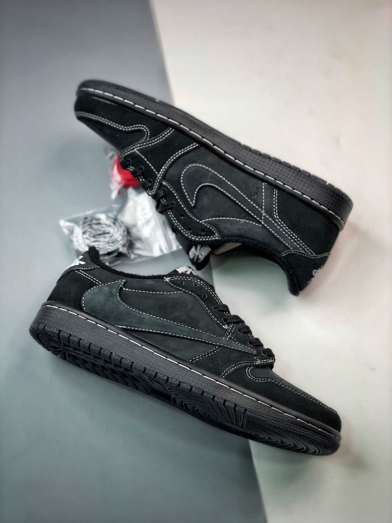 Jordan 1 Retro Low OG SP Travis Scott Black Phantom R.44
