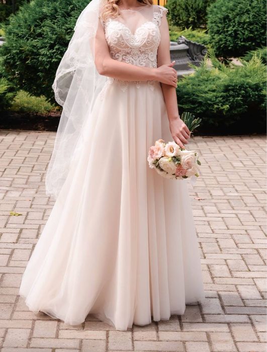 Сукня айворі весільна