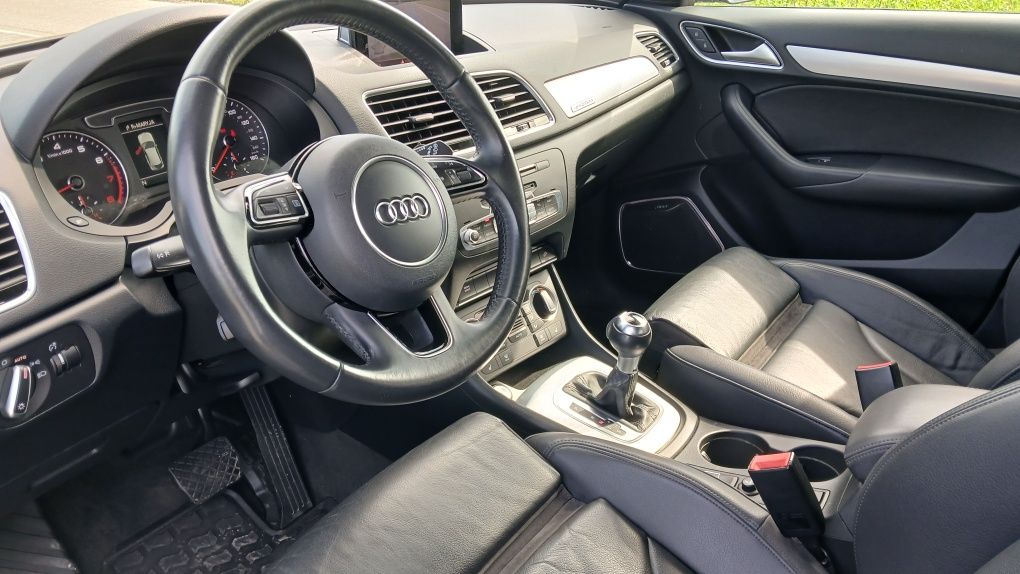 Audi Q3 2.0 2018 2.0 TFSI 4x4 Quattro S-LINE