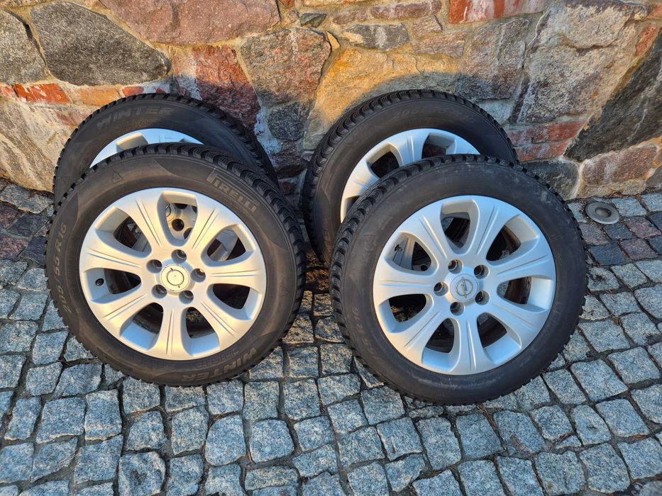 koła zimowe alufelgi opel vectra c signum astra 5X110 225/45R16 ET39