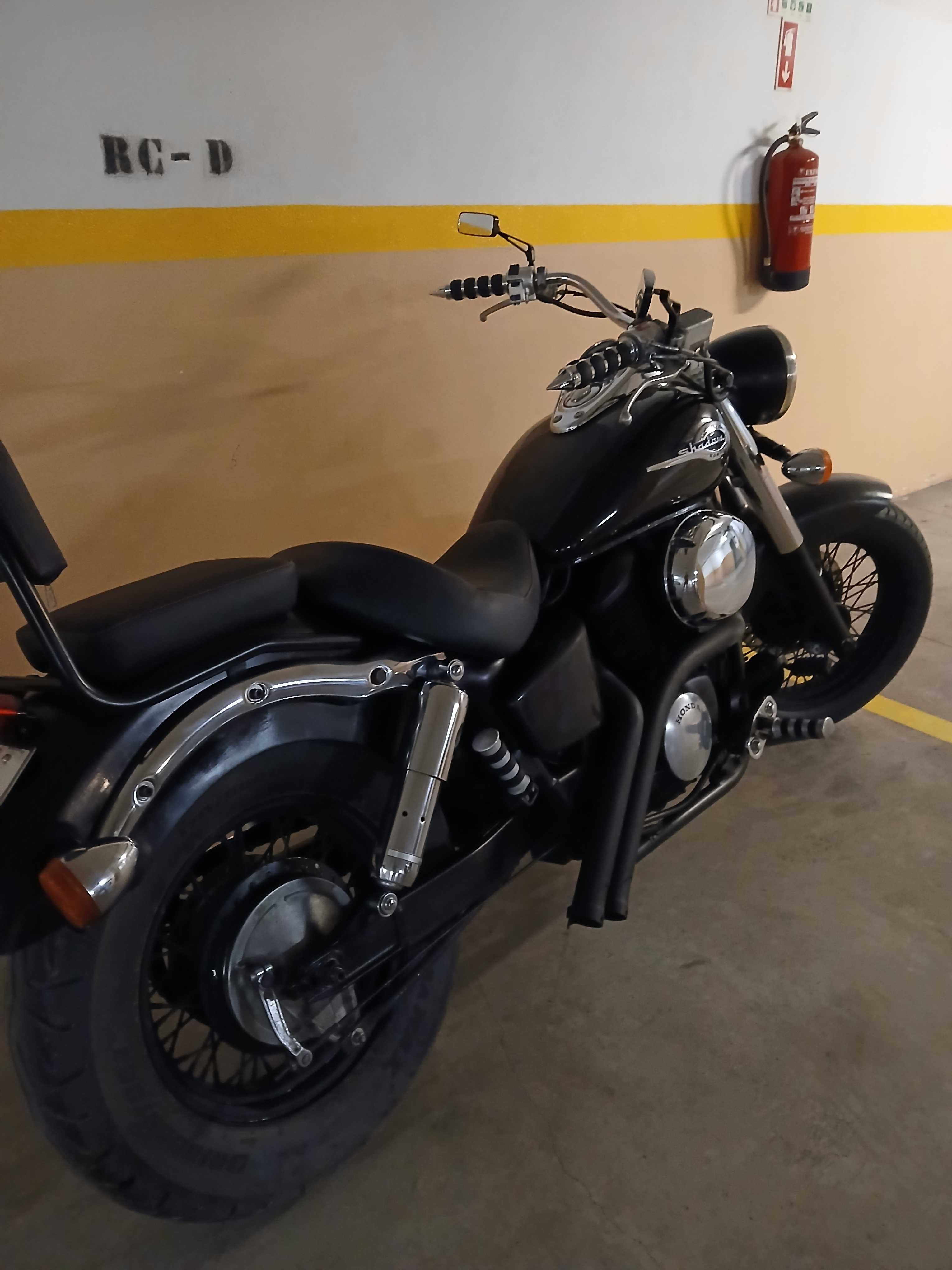 Honda Shadow 750