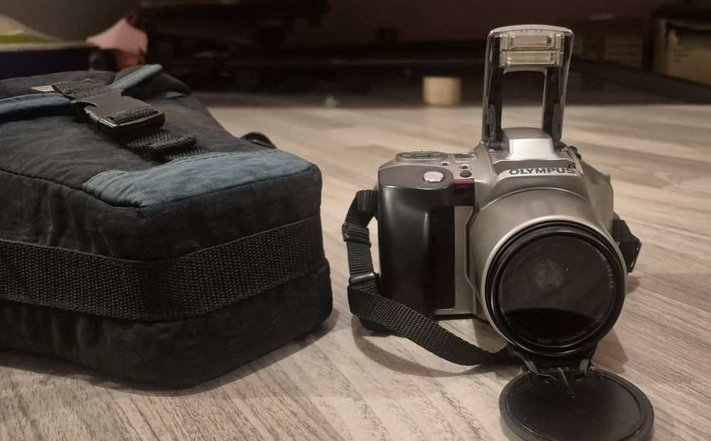 Плівкових камера Olympus IS-200 GLASS ASPHERICAL LENS 52mm