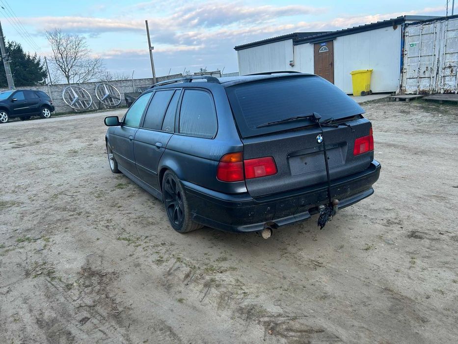 BMW E39 Touring M52B28 2002R Fjordgrau-metalic/ Na części