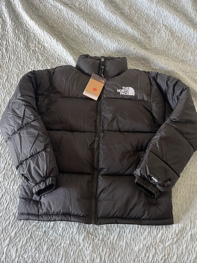 Nuptse 700 North face