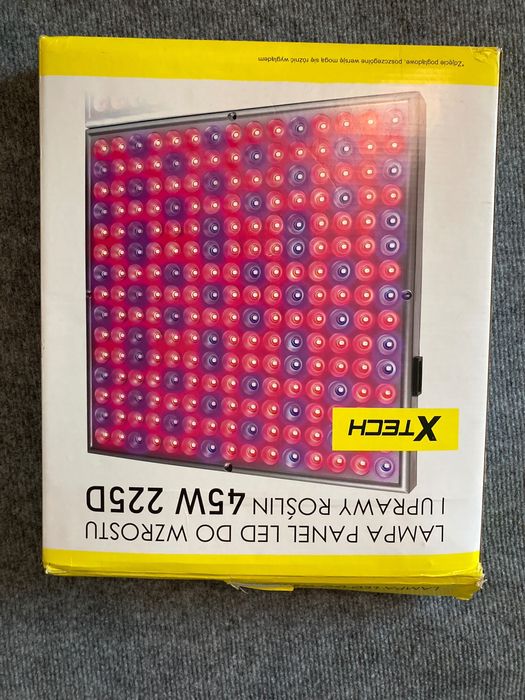 Lampa LED do wzrostu i uprawy roślin 45W 225D