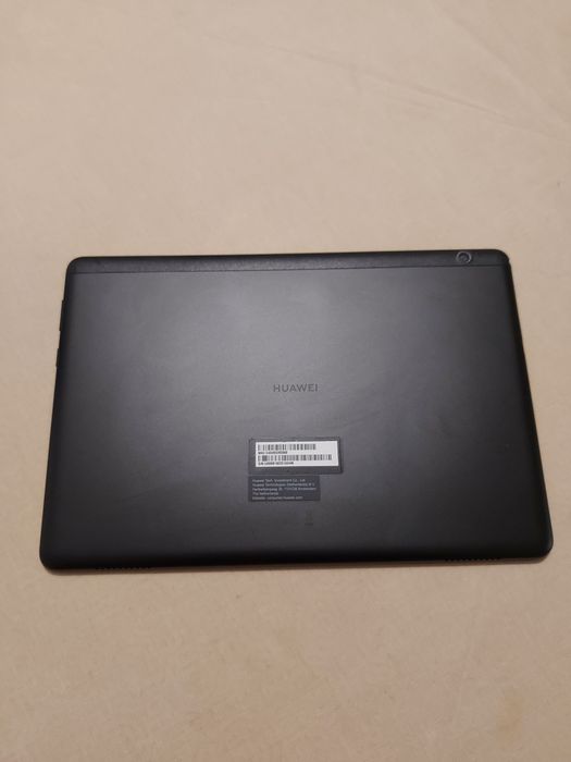 Tablet Huawei MediaPad T5 (3GB RAM / 32GB) + Capa 360º