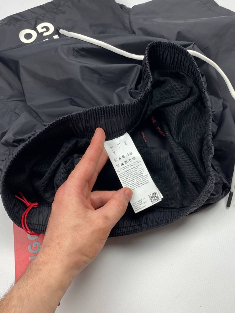 Купальні Шорти Hugo Boss Оригінал (шорты)