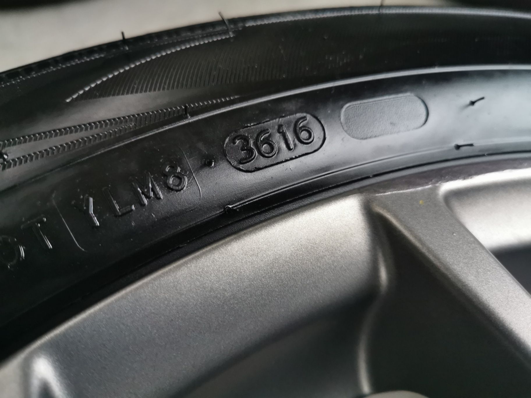 Opony Nokian WR D4 225/50 R18