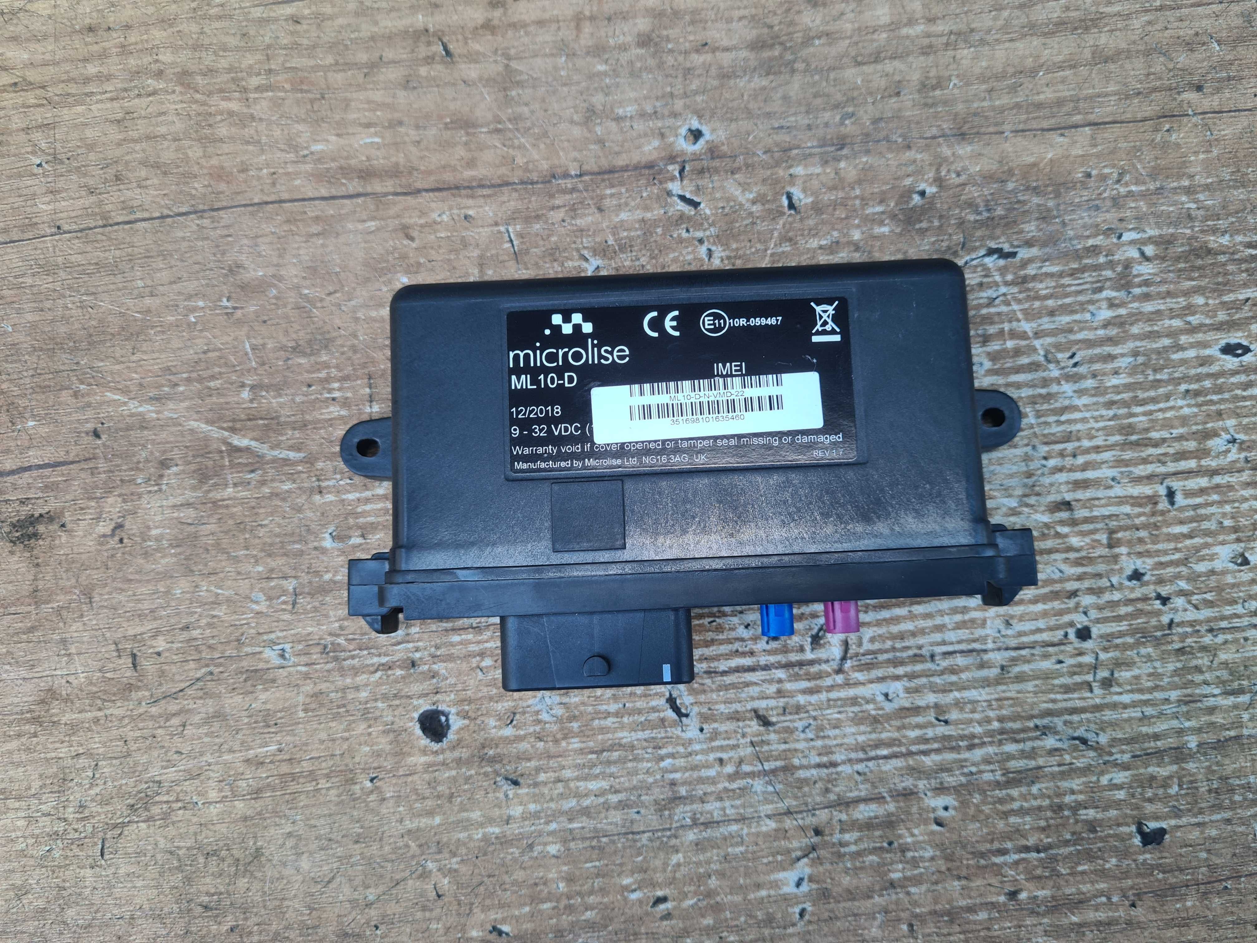 Mercedes Sprinter W907 W910 lokalizator GPS Microlise ML10-D