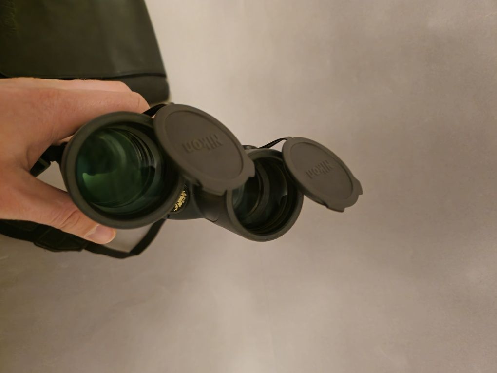 Биноколь Nikon Monarch 8x42 DCF WP | Отличное состояние!