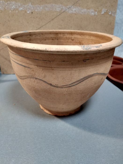 Макітри старовинні  2штуки