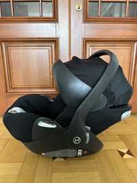 Автокрісло Cybex, з адаптерами