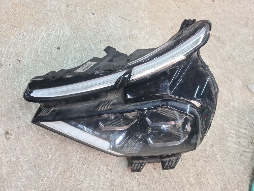Farol Esquerdo Full LED Citroen C4 2020 a 2025