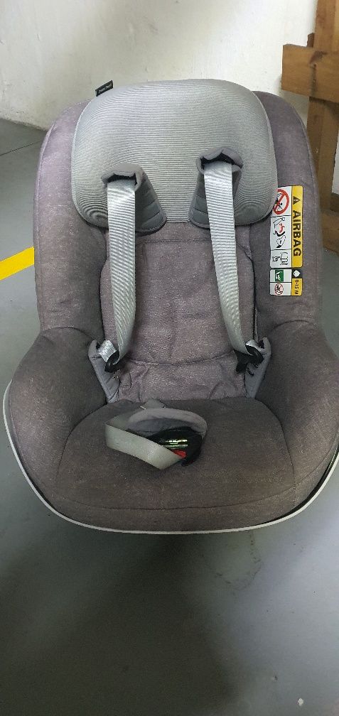 Cadeira e base ISOFIX