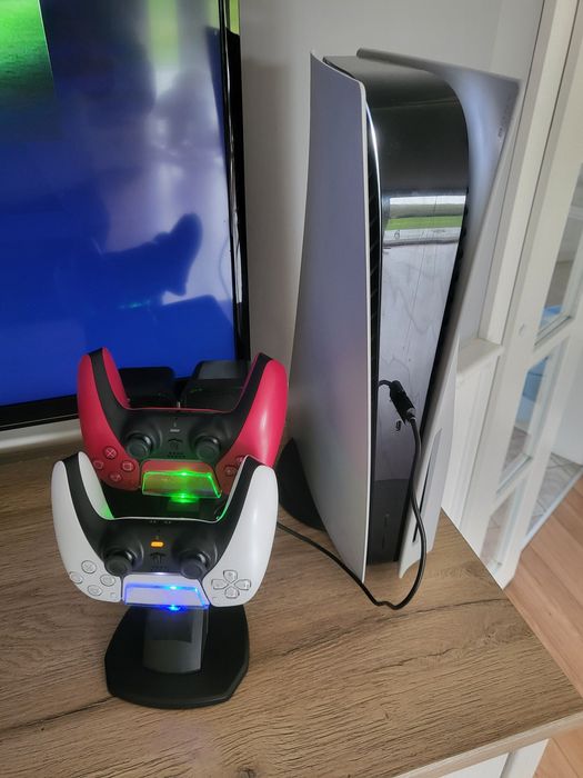 Play Station 5 PS5 z napędem Mega zestaw 2xpad Super Stan 100% sprawna