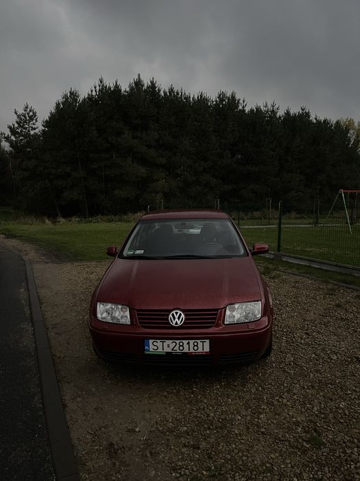 Volkswagen Bora V5 2.3 170KM