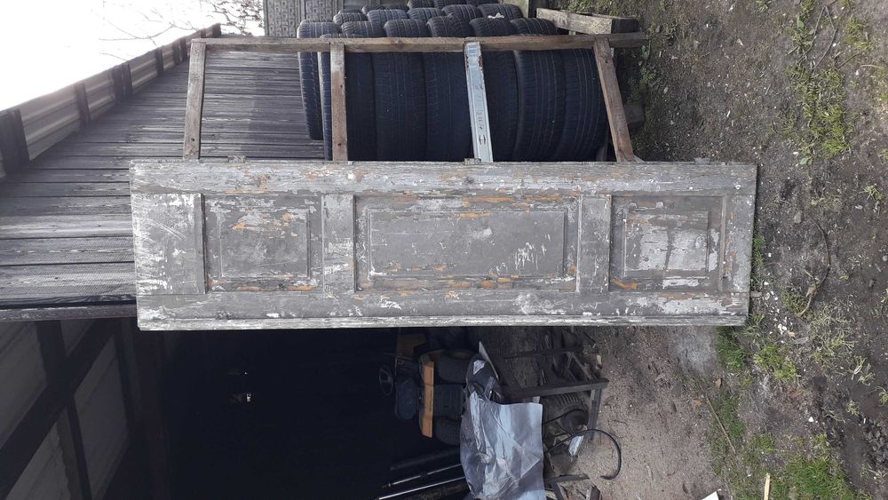 drzwi stare drewniane z kamienicy 225x60