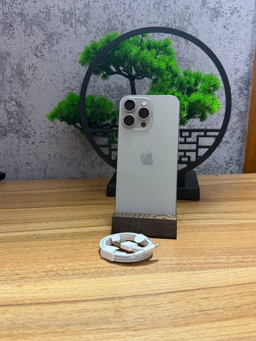 Продам Айфон 15 про мах/256 гб є обмін