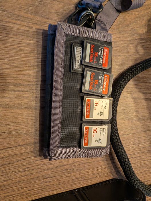 Fujifilm X-E3 + XF 18-55 + akcesoria (futerał, karty, lampa, pasek)