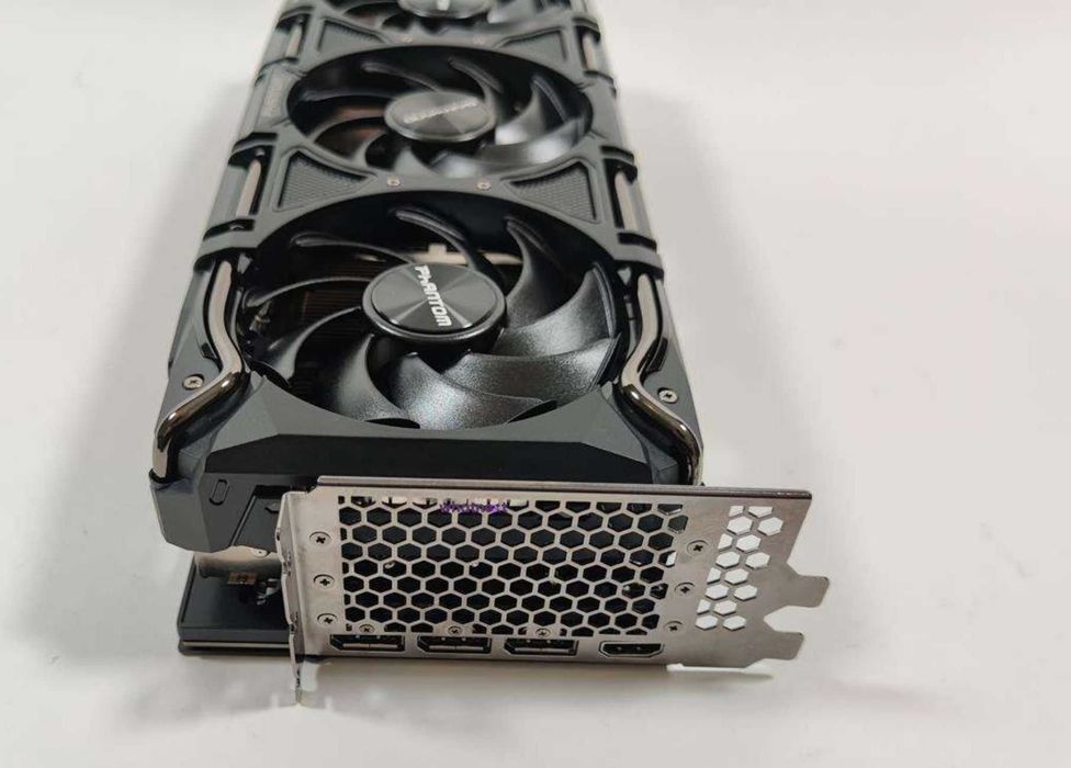 RTX 4080 16 GB DDR6 Gainward Phantom -  na gwarancji