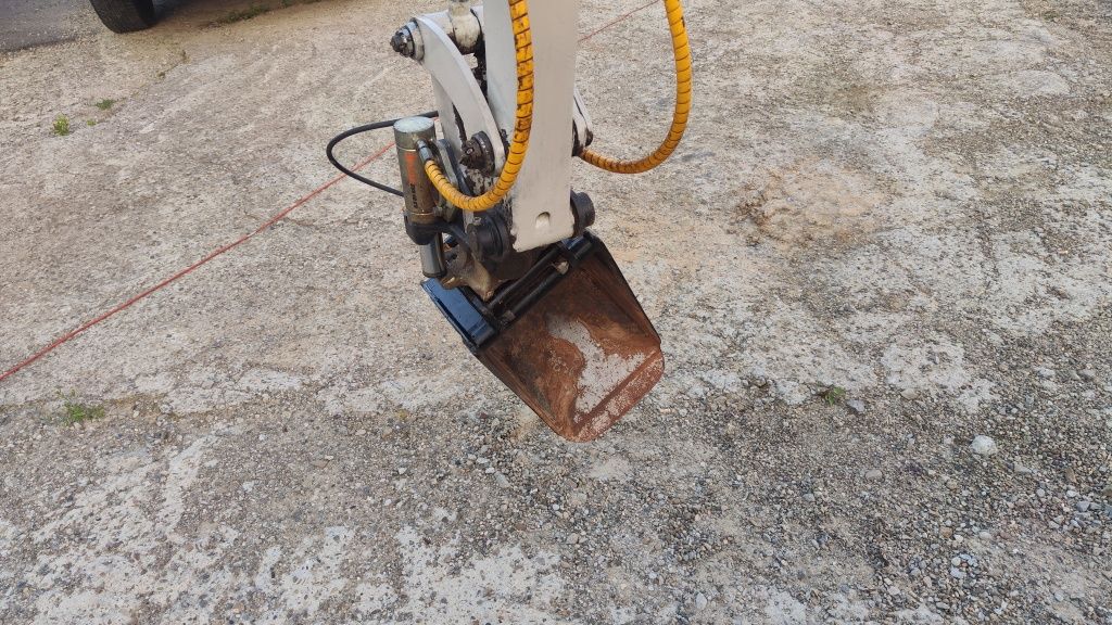 Minikoparka Takeuchi TB 216 V2 Tiltman mini koparka BRUTTO