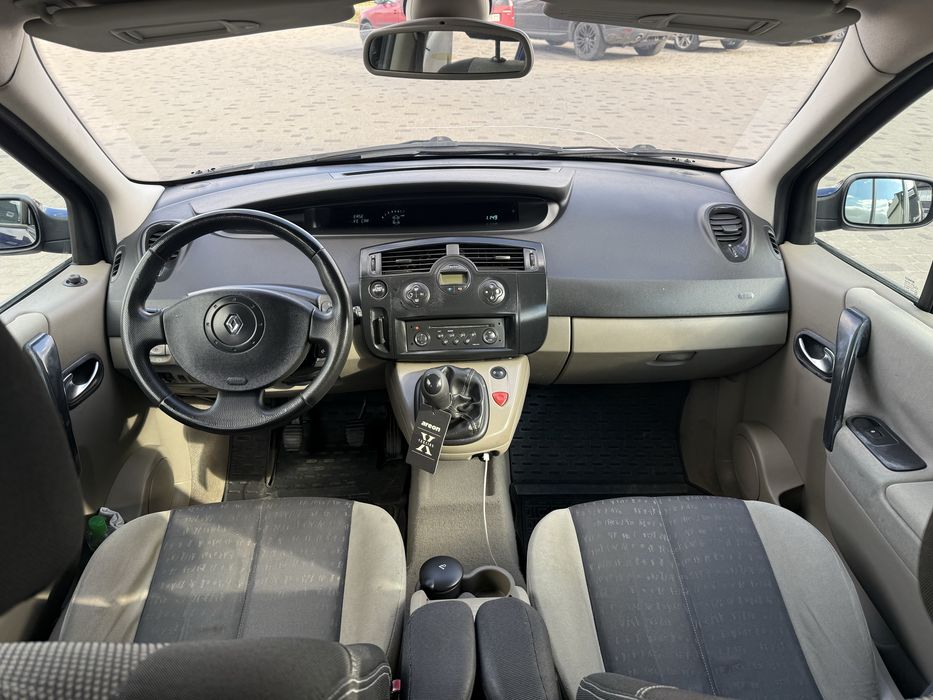 Renault Scenik 2  1.6 бензин