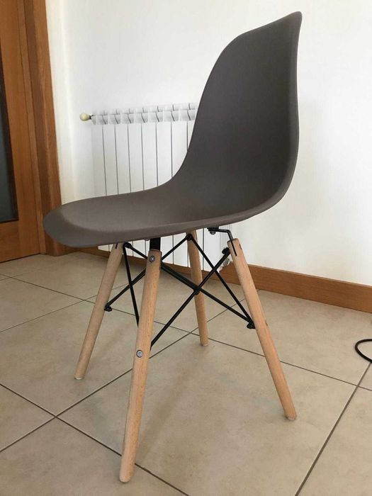 Mesa de Jantar com 6 Cadeiras - Conjunto Moderno
