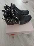 Botki czarne DeeZee 38