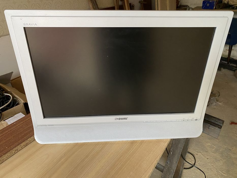 Monitor Sony kdl-20.