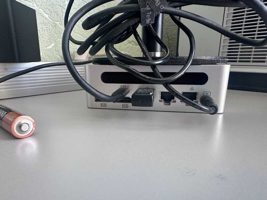 МініПК GenMachine 6800H ES з монітором 120Hz