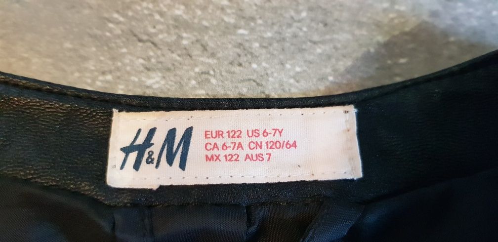 Ramoneska, krótka kurtka H&M 122