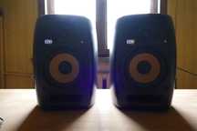 Monitory studyjne KRK VXT 6