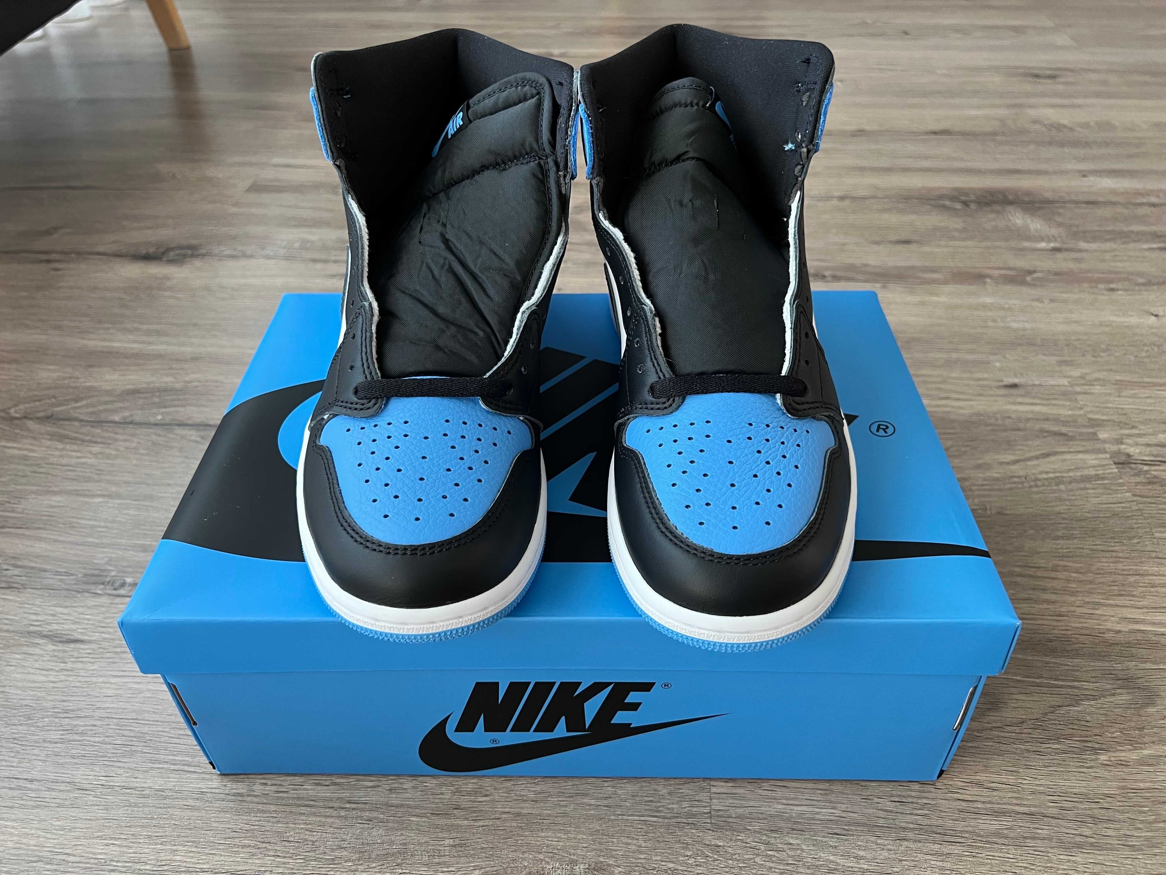 Air Jordan 1 Retro High OG "UNC Toe" - Deadstock EU 43